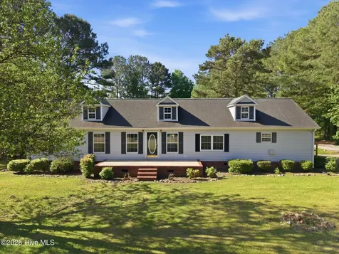 1196 Dogwood Ridge Drive Winterville NC 28590
