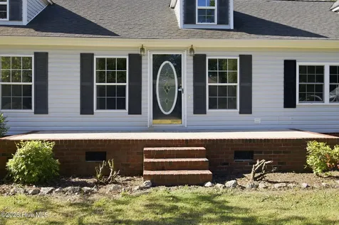 1196 Dogwood Ridge Drive Winterville NC 28590