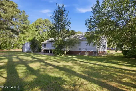 1196 Dogwood Ridge Drive Winterville NC 28590
