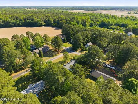 1196 Dogwood Ridge Drive Winterville NC 28590