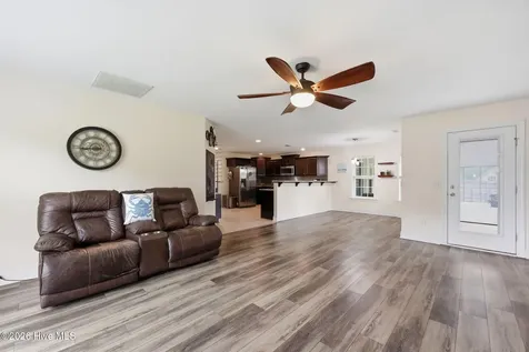 803 Canvas Court Swansboro NC 28584