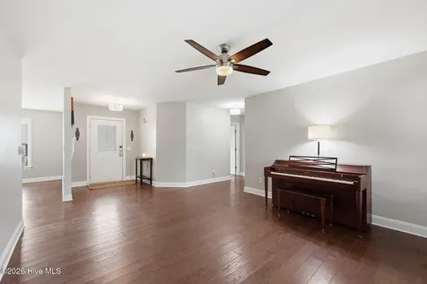 803 Canvas Court Swansboro NC 28584