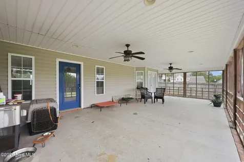 803 Canvas Court Swansboro NC 28584