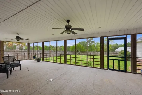 803 Canvas Court Swansboro NC 28584