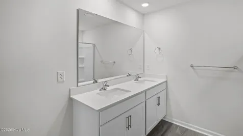 4063 Topsail Trail New Bern NC 28560