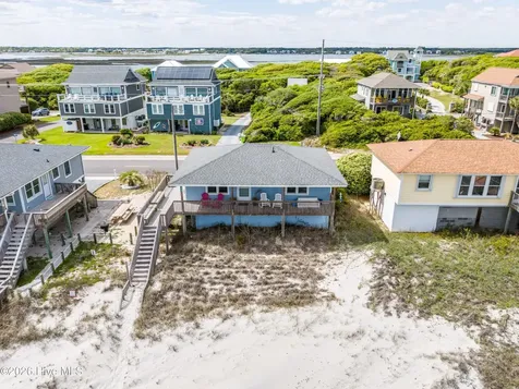 2704 S Shore Drive Surf City NC 28445