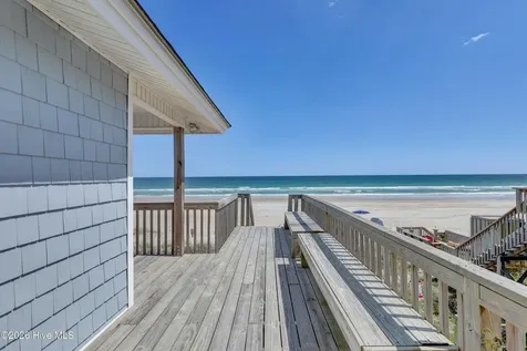 2704 S Shore Drive Surf City NC 28445