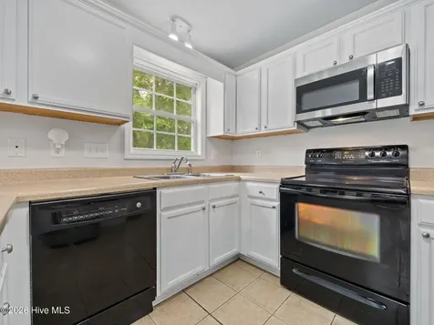 116 Mandy Lane Hubert NC 28539