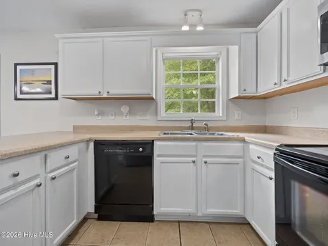 116 Mandy Lane Hubert NC 28539