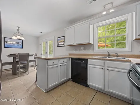 116 Mandy Lane Hubert NC 28539
