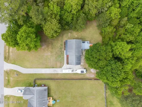116 Mandy Lane Hubert NC 28539