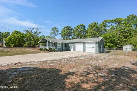 1021 Filmore Street Southport NC 28461