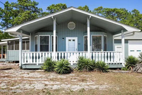 1021 Filmore Street Southport NC 28461