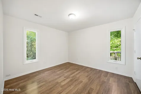 118 Fletcher Place Greenville NC 27858