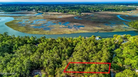 135 Boxwood Street SE Bolivia NC 28422