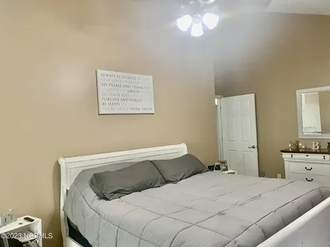 166 Pine Tree Lane Chadbourn NC 28431