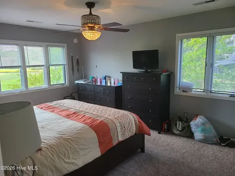 430 Widgeon Drive Hampstead NC 28443