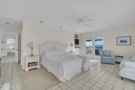6605 Ocean Drive Emerald Isle NC 28594