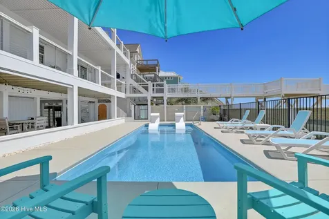 32 Porpoise Place North Topsail Beach NC 28460