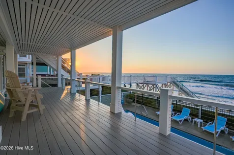 32 Porpoise Place North Topsail Beach NC 28460