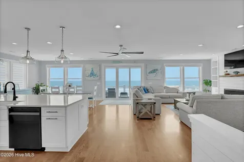 32 Porpoise Place North Topsail Beach NC 28460