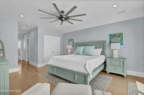 32 Porpoise Place North Topsail Beach NC 28460