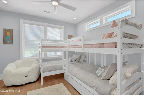 32 Porpoise Place North Topsail Beach NC 28460