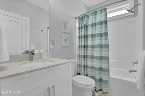 32 Porpoise Place North Topsail Beach NC 28460