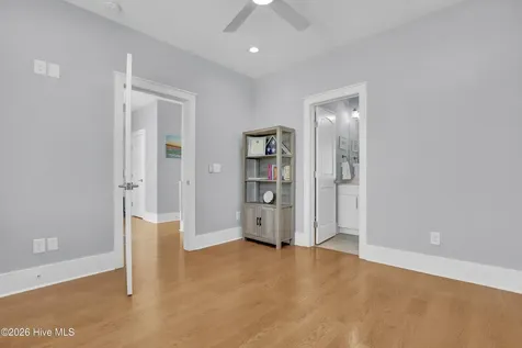 32 Porpoise Place North Topsail Beach NC 28460