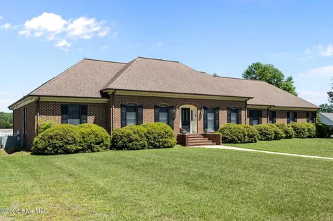 106 Northwood Road Washington NC 27889