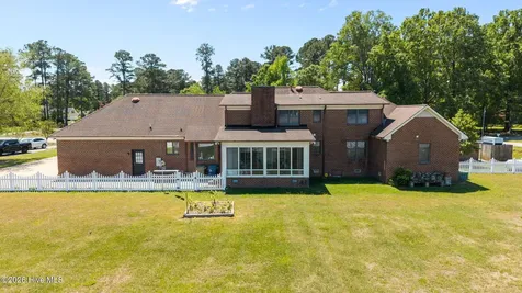 106 Northwood Road Washington NC 27889