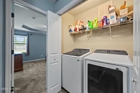 221 Breakwater Drive Sneads Ferry NC 28460