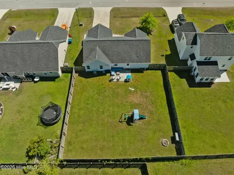221 Breakwater Drive Sneads Ferry NC 28460