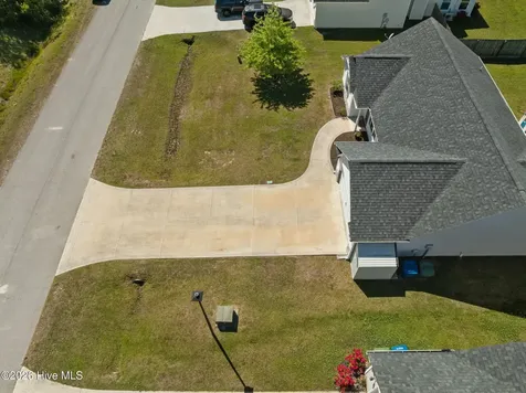 221 Breakwater Drive Sneads Ferry NC 28460