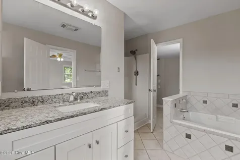 113 Stuart Avenue Lake Waccamaw NC 28450