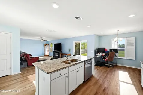 697 Poppleton Drive Hampstead NC 28443