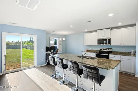 697 Poppleton Drive Hampstead NC 28443
