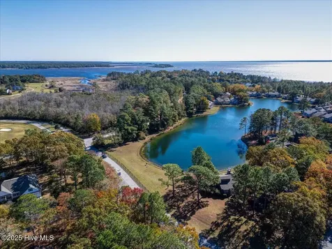 7503 Windward Drive New Bern NC 28560