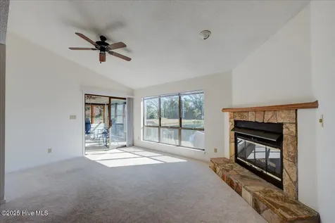 7503 Windward Drive New Bern NC 28560