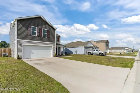 2165 Emerald Avenue Castle Hayne NC 28429