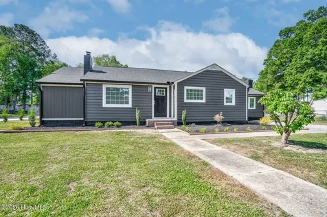 301 W John J Sharpe Street Sharpsburg NC 27803