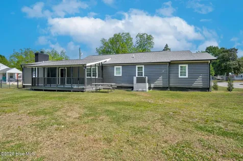 301 W John J Sharpe Street Sharpsburg NC 27803