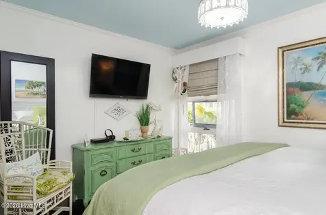 2 W Henderson Street Wrightsville Beach NC 28480