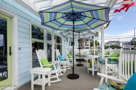 2 W Henderson Street Wrightsville Beach NC 28480
