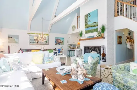 2 W Henderson Street Wrightsville Beach NC 28480