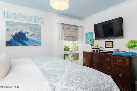 2 W Henderson Street Wrightsville Beach NC 28480