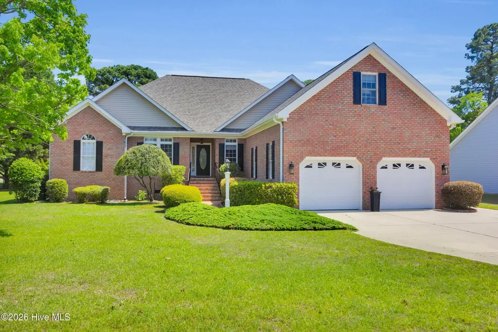 1318 Mona Passage Court New Bern NC 28560