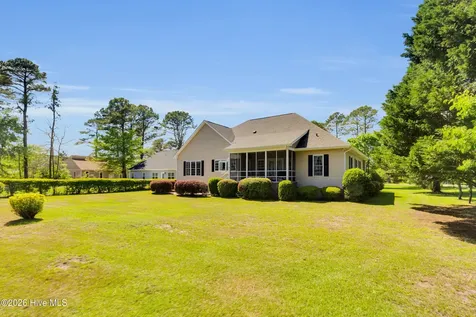 1318 Mona Passage Court New Bern NC 28560