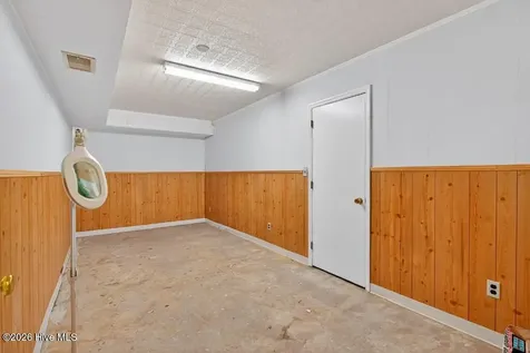 3 Hiawatha Lane Havelock NC 28532