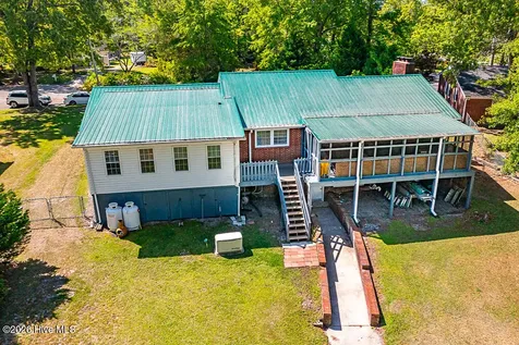 3 Hiawatha Lane Havelock NC 28532